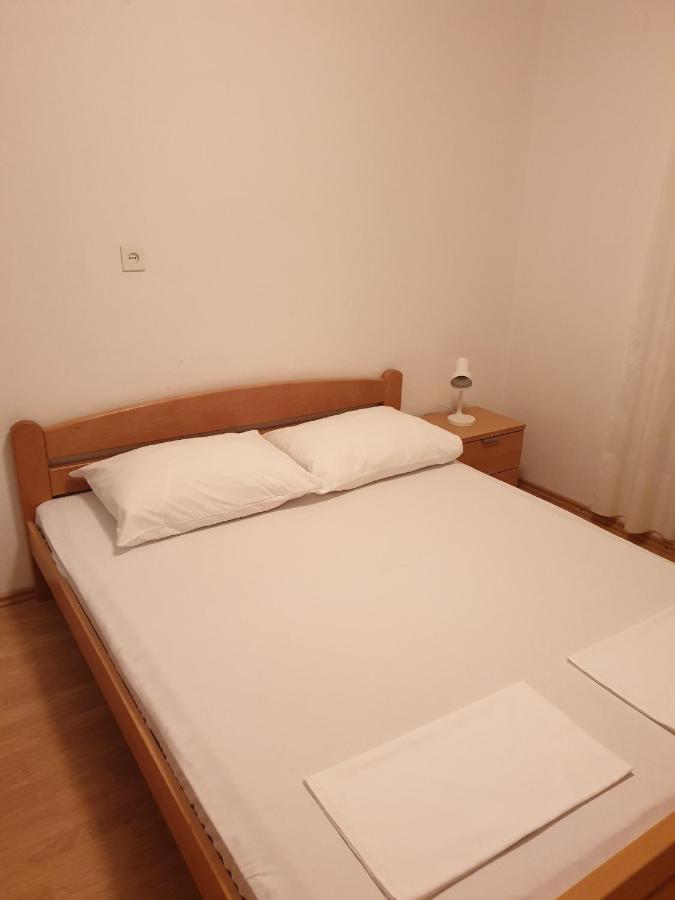 Apartment Metajna 4120C Eksteriør bilde