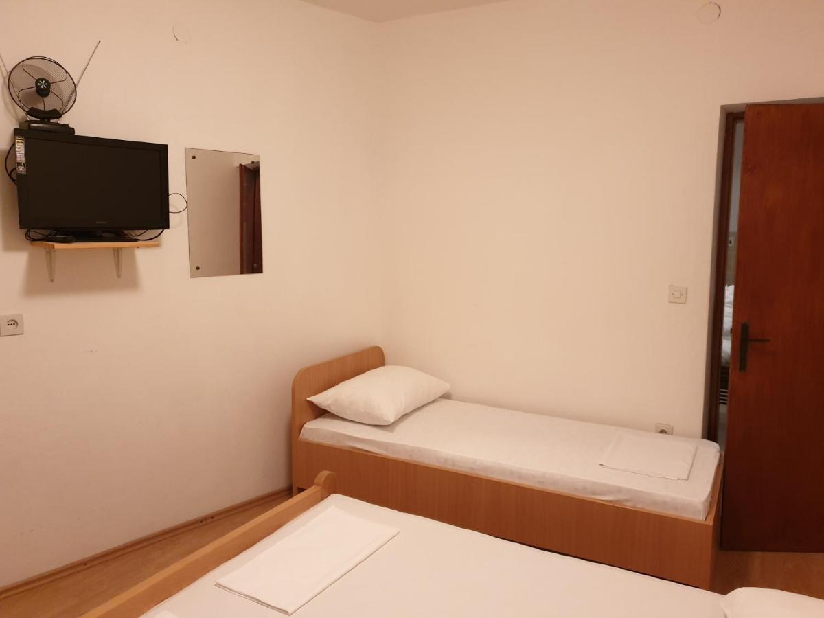 Apartment Metajna 4120C Eksteriør bilde