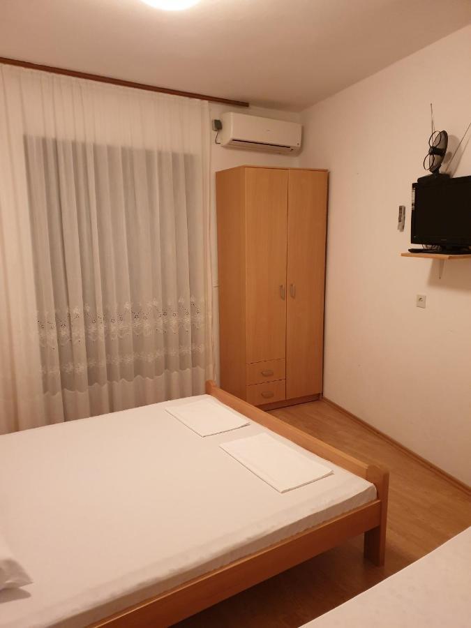 Apartment Metajna 4120C Eksteriør bilde